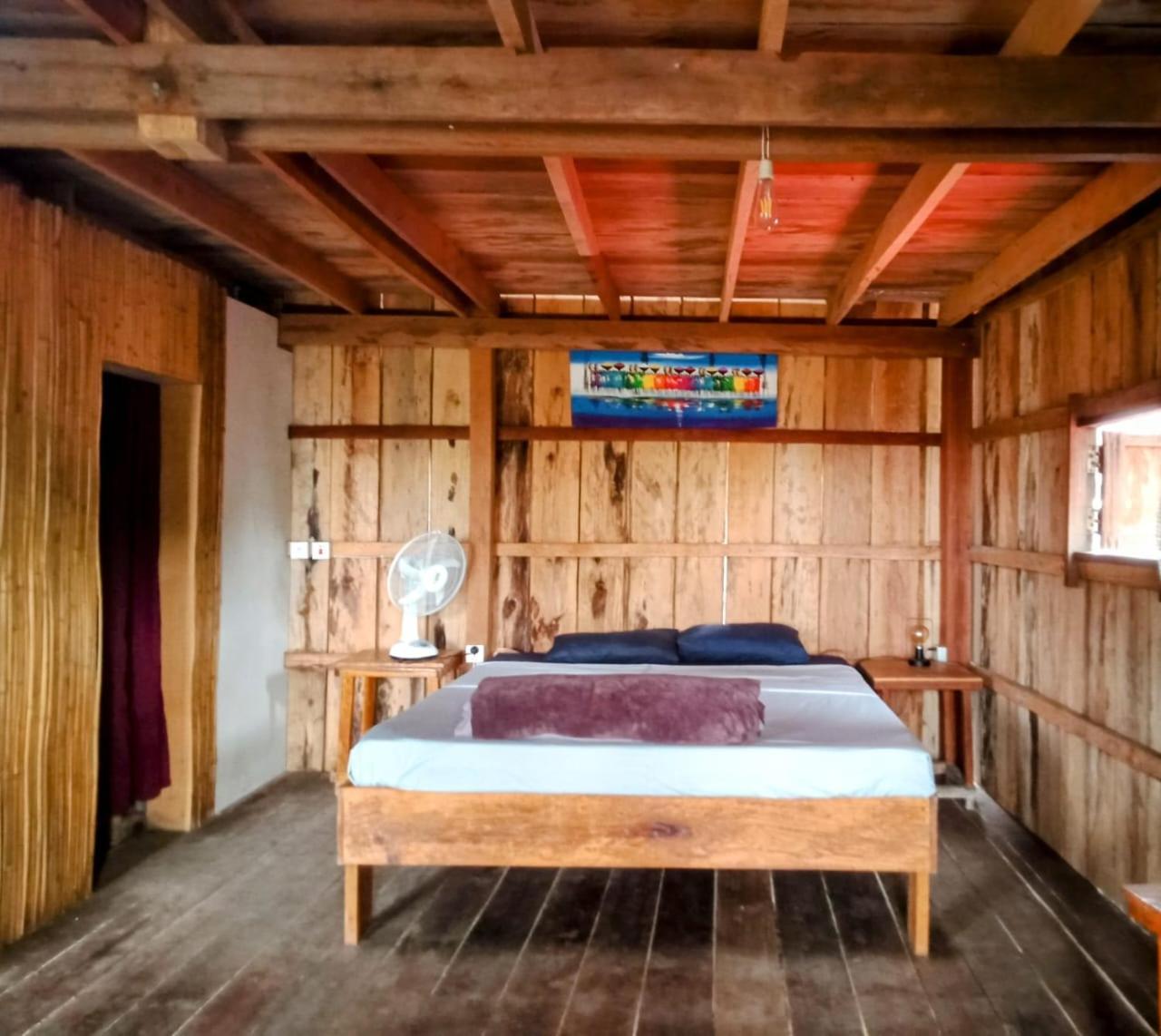 Dragonfly Guesthouse Koh Rong Samlon Eksteriør billede